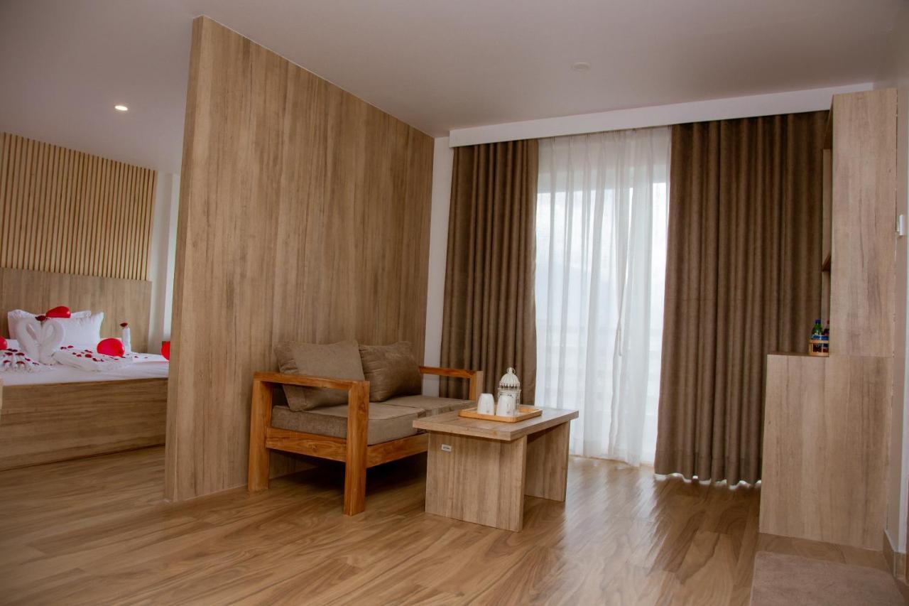 Stay Inn Hotel And Apartment Похара Екстериор снимка